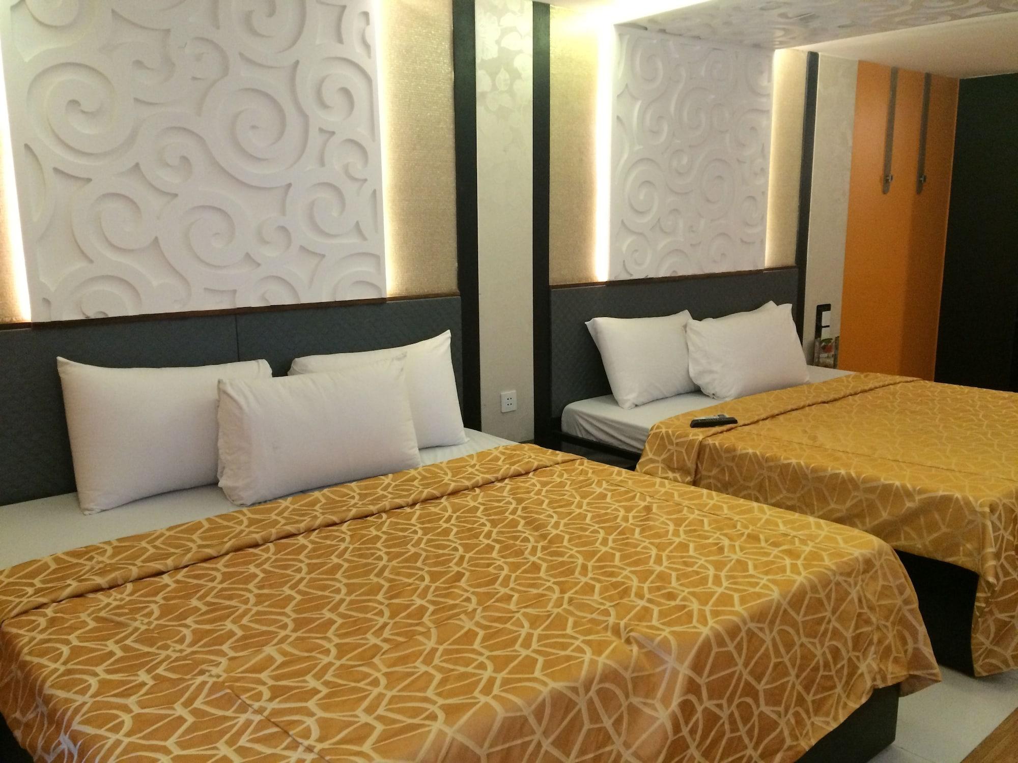 Eurotel Vivaldi Araneta เกซอนซิตี้ ภายนอก รูปภาพ