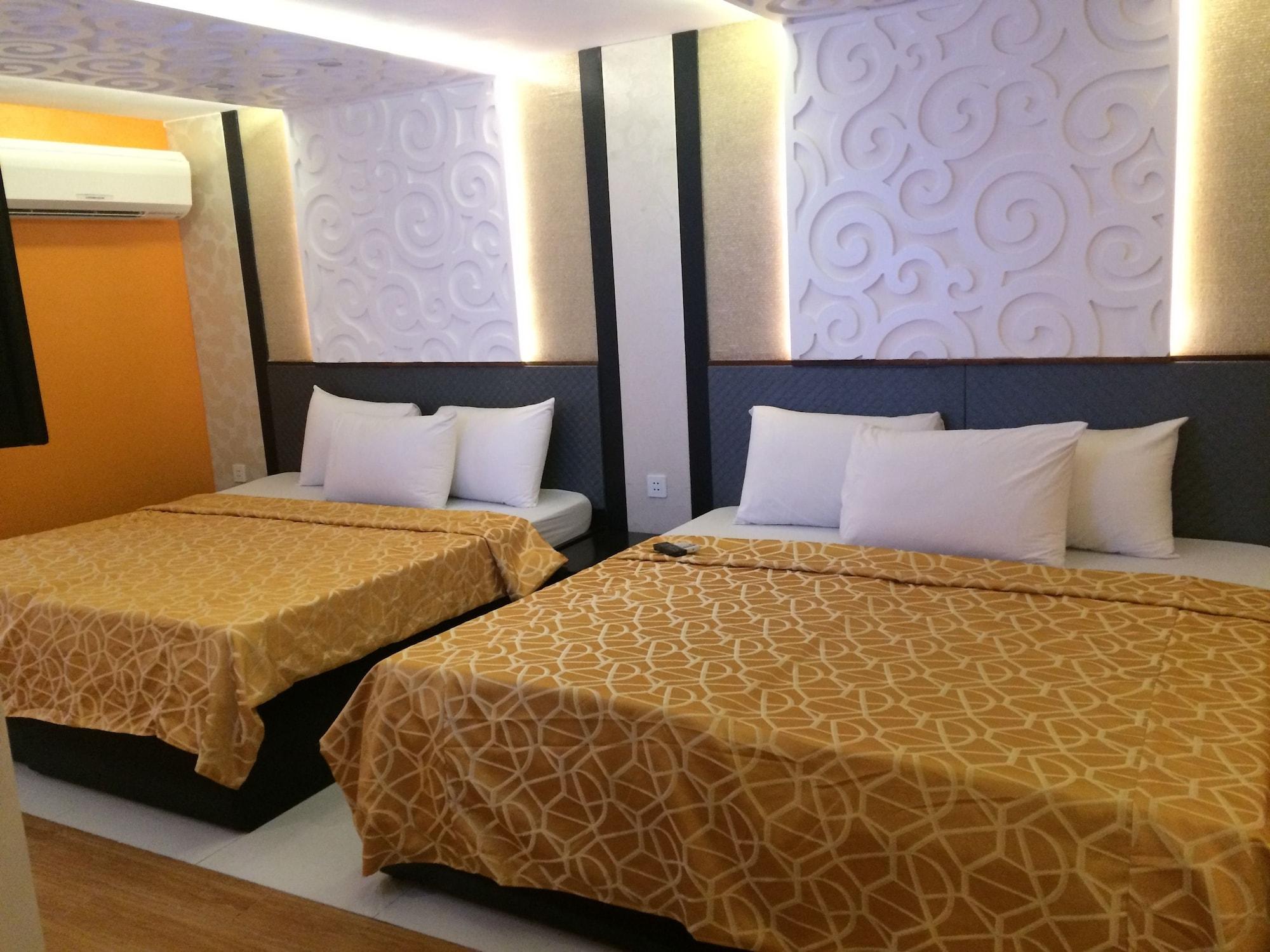 Eurotel Vivaldi Araneta เกซอนซิตี้ ภายนอก รูปภาพ