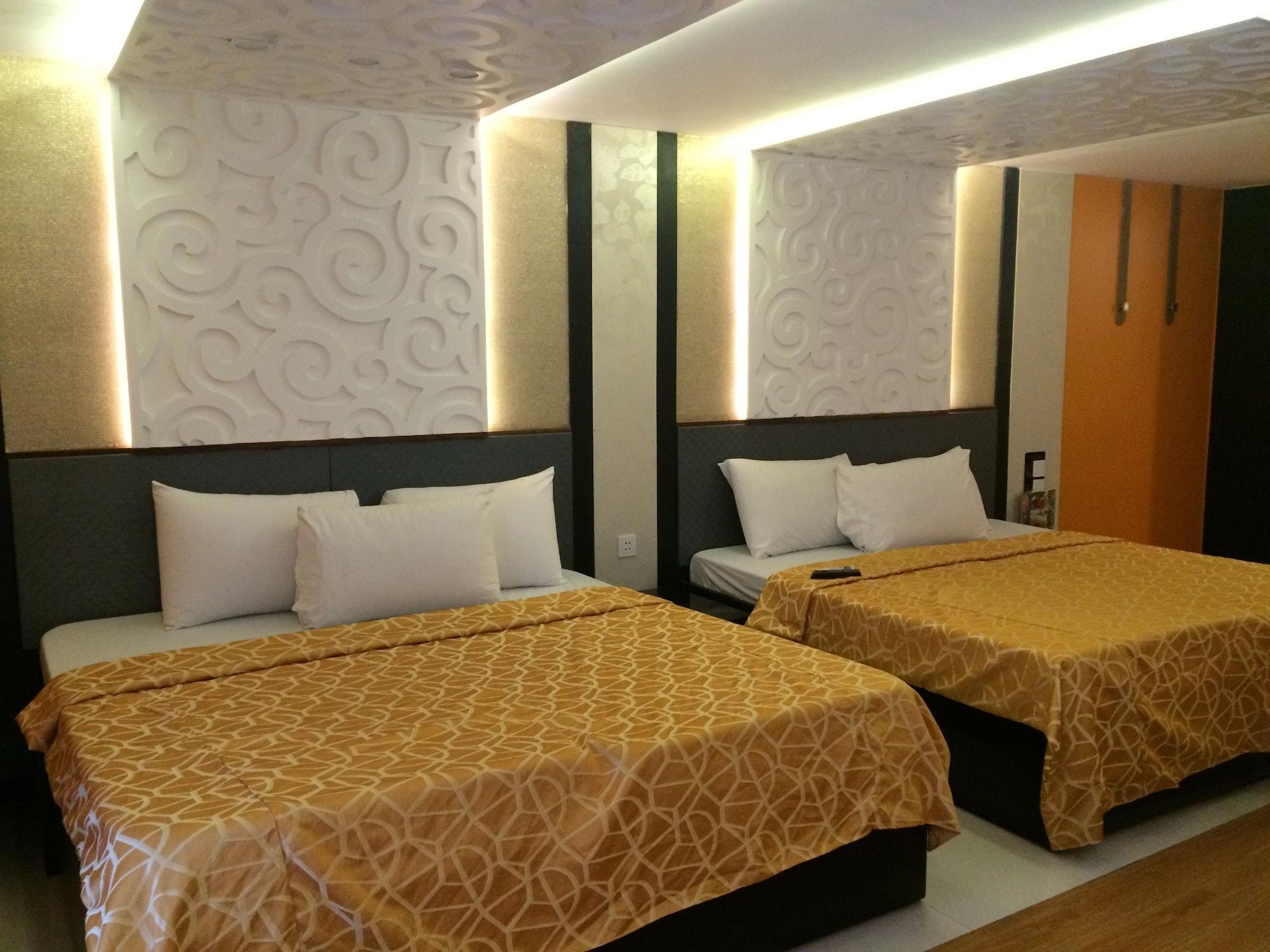 Eurotel Vivaldi Araneta เกซอนซิตี้ ภายนอก รูปภาพ