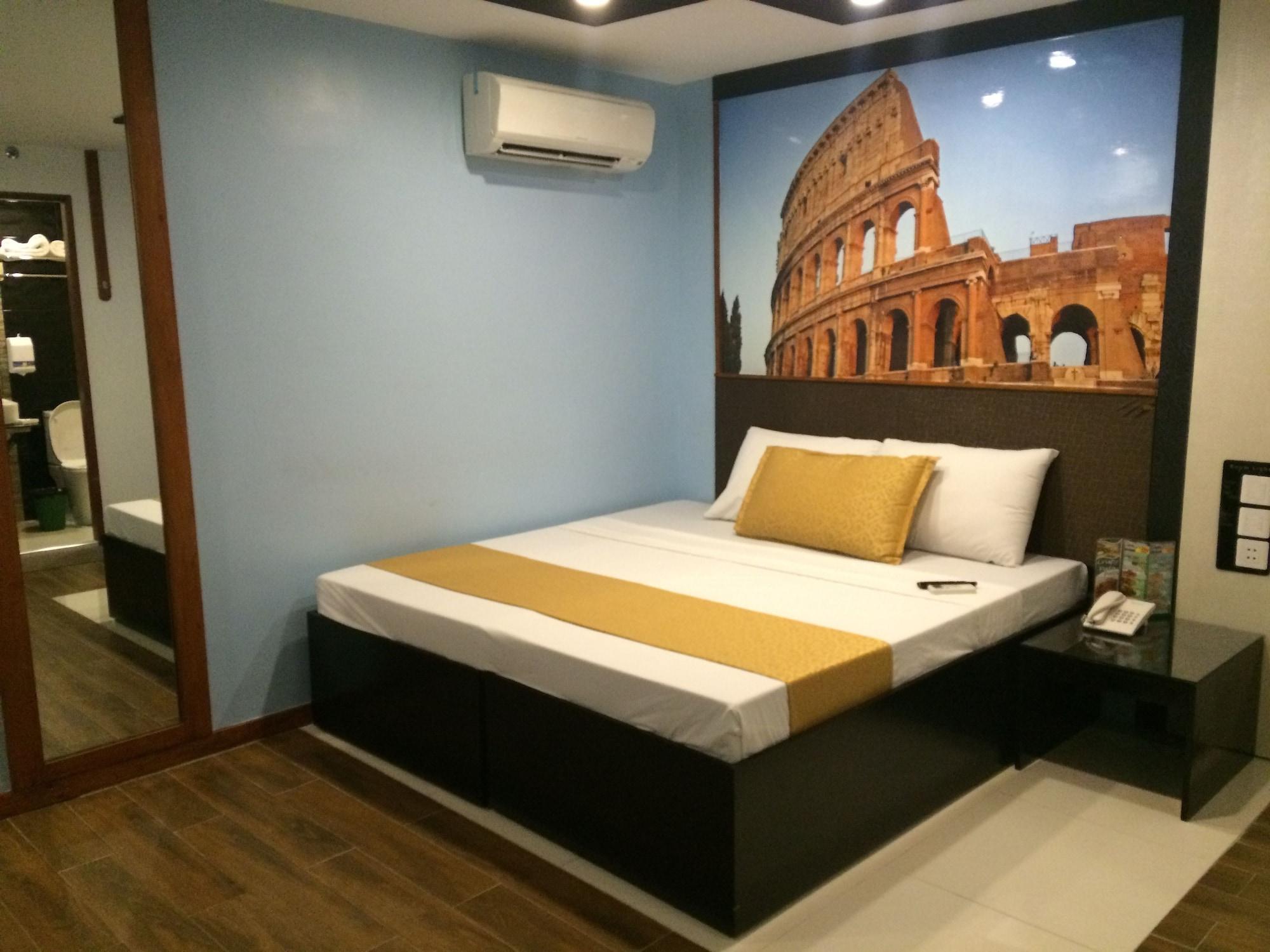 Eurotel Vivaldi Araneta เกซอนซิตี้ ภายนอก รูปภาพ