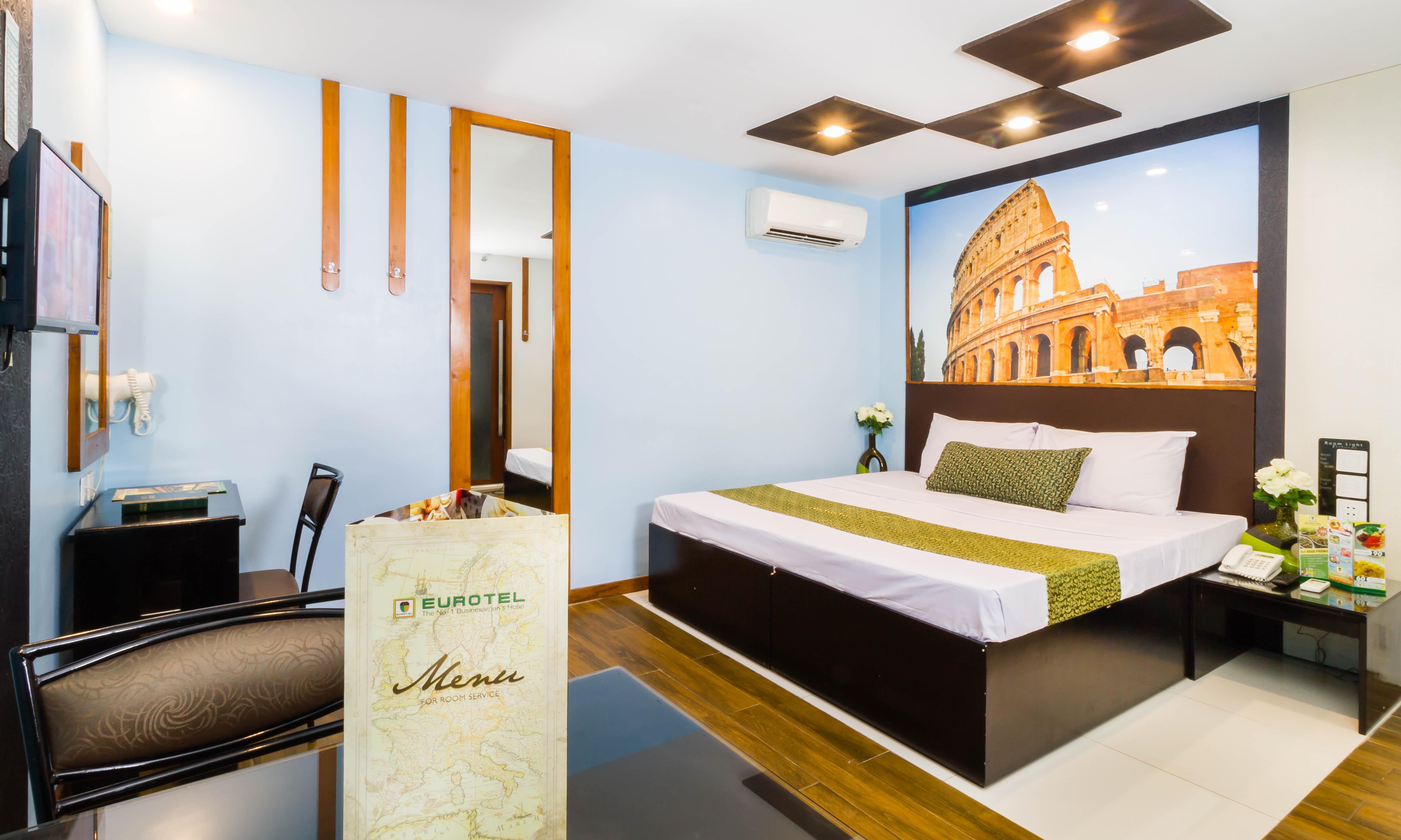 Eurotel Vivaldi Araneta เกซอนซิตี้ ภายนอก รูปภาพ
