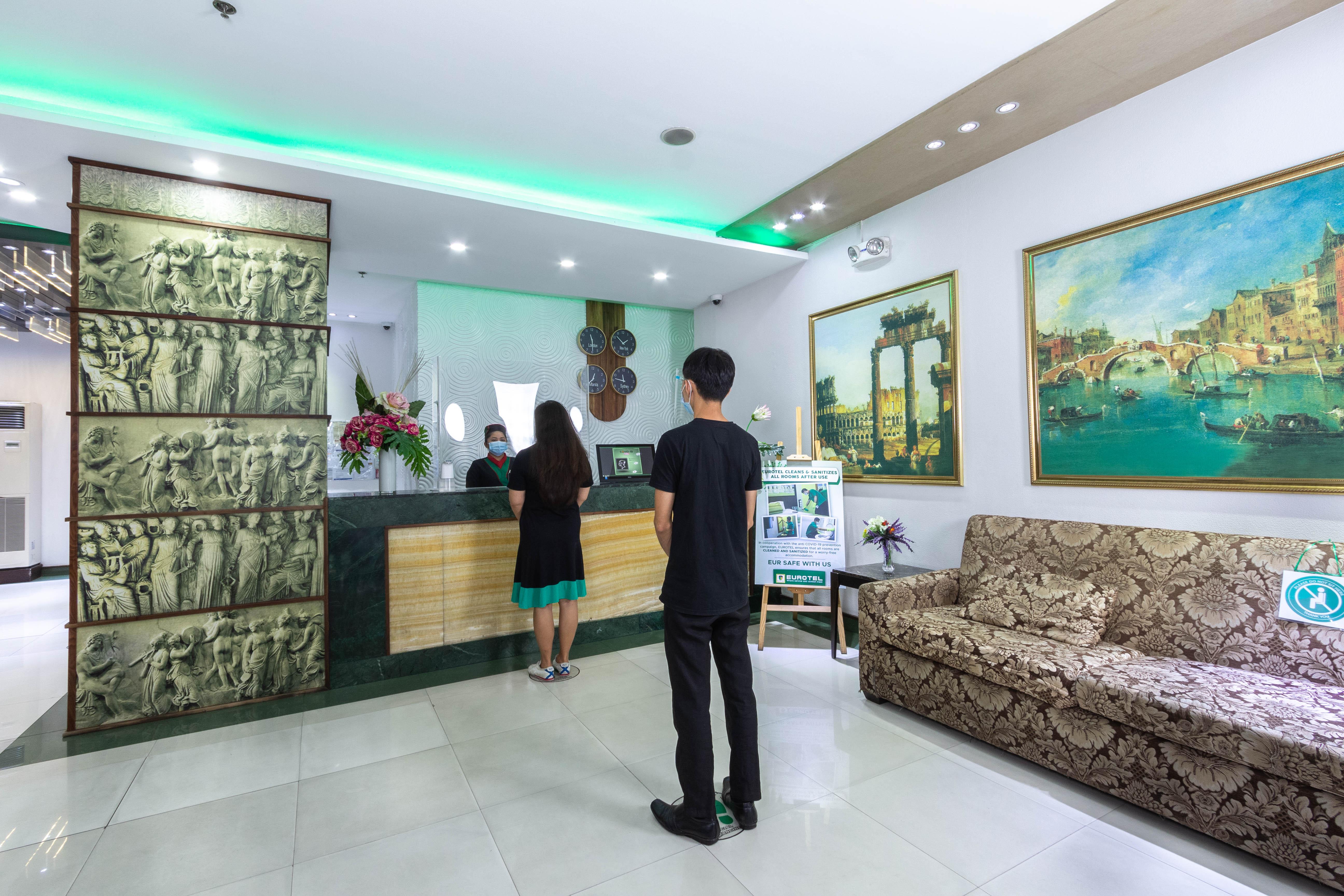 Eurotel Vivaldi Araneta เกซอนซิตี้ ภายนอก รูปภาพ